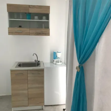 Christa Studio Zajazd Kolymbia